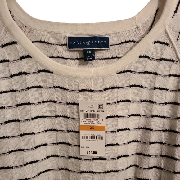 Karen Scott Plus Sz 3X White & Black Striped Longsleeve Sweater NWT - Picture 3 of 3